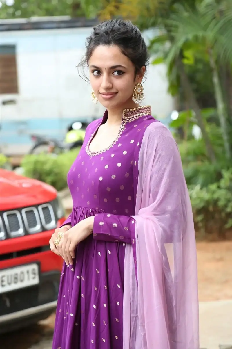 Indian Actress Malvika Nair at Anni Manchi Sakunamule Movie Meet